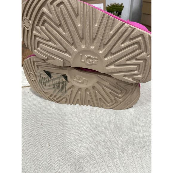 UGG Kid's Classic II Boots - Rock Rose 6 Little/Big Kids - Picture 5 of 7